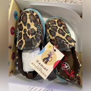 NWT ARIAT Natalie Loafer Slip On Shoes